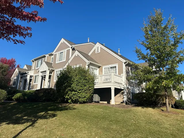 $278,998 | 2358 Twilight Drive, Aurora, IL 60503