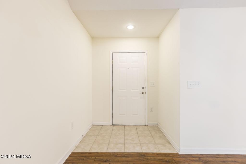 303 Cottage Lane Macon, GA 31210 - Photo 8 of 29 a view of an empty room
