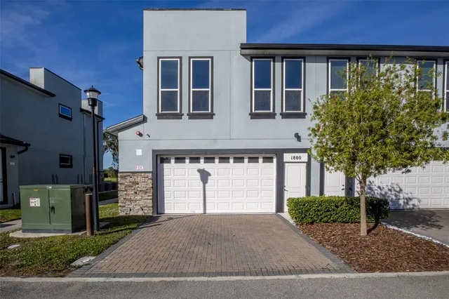 $330,000 | 1800 Houston Street, Unit 1, Kissimmee, FL 34743