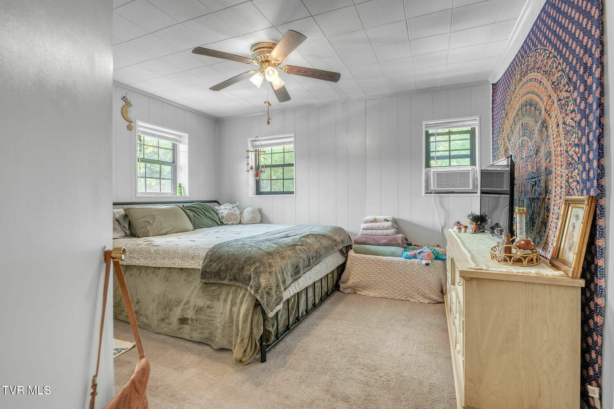 80 Jones Road Erwin, TN 37650 - Photo 18 of 26 37-web-or-mls-80_Jones_Road-8716