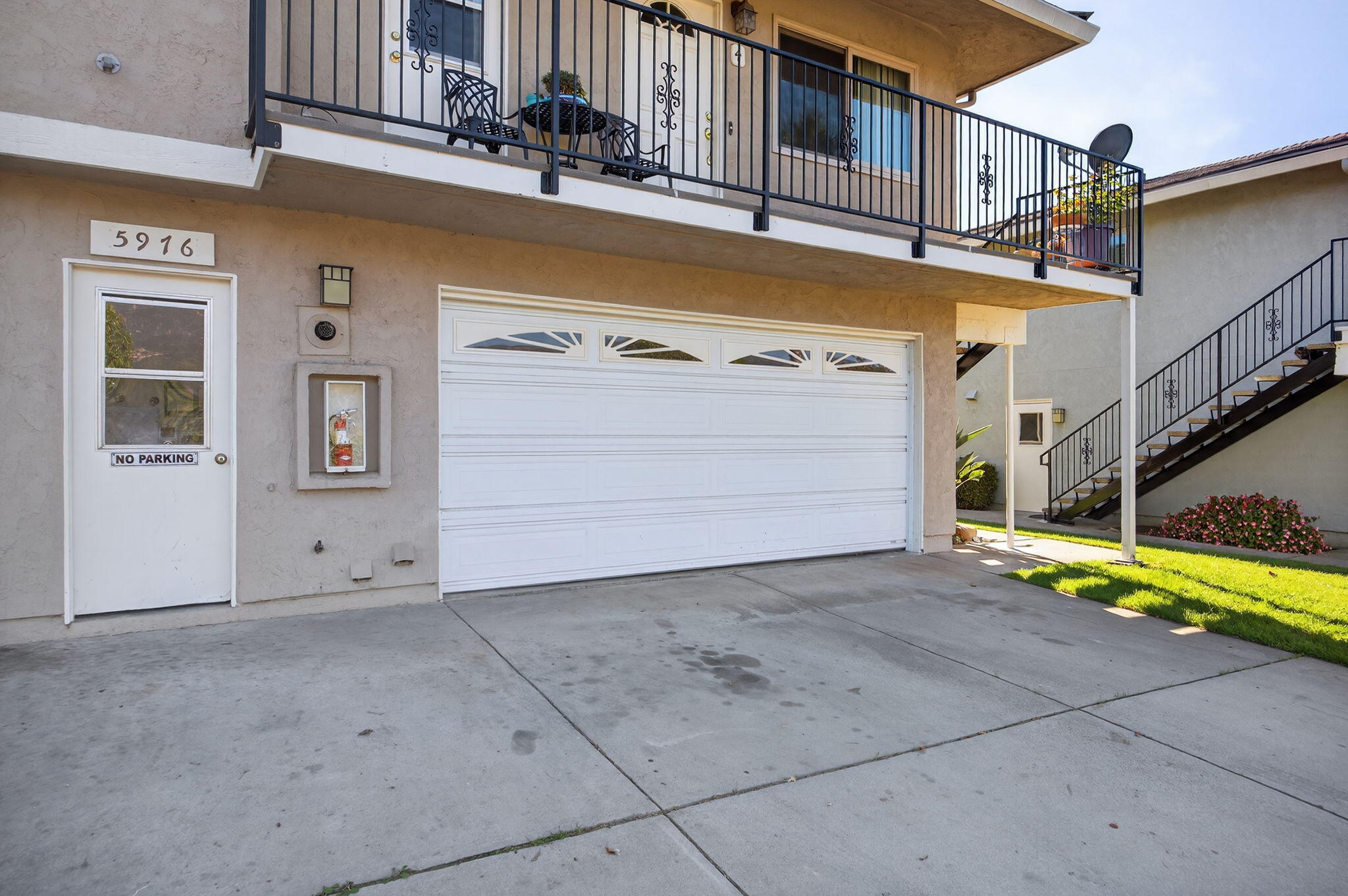 5976 Birch Street, Unit 2 Carpinteria, CA 93013 - Photo 19 of 39 a view of a building with entryway