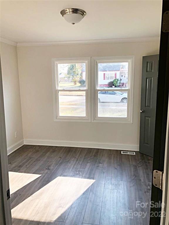 2714 Mayflower Road Charlotte, NC 28208 - Photo 15 of 18 Gallery Image 15