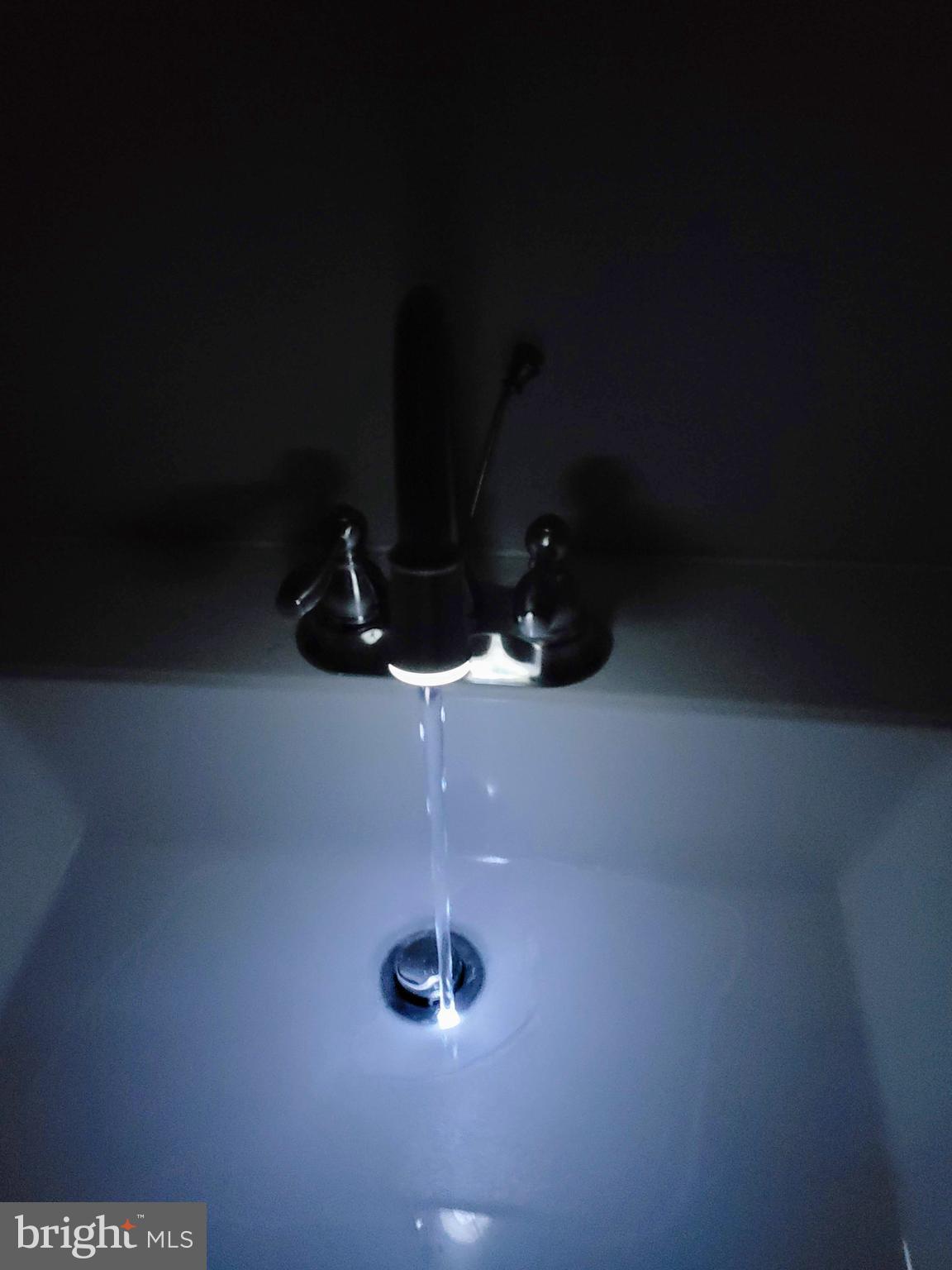 11430 Fairway Drive Reston, VA 20190 - Photo 13 of 38