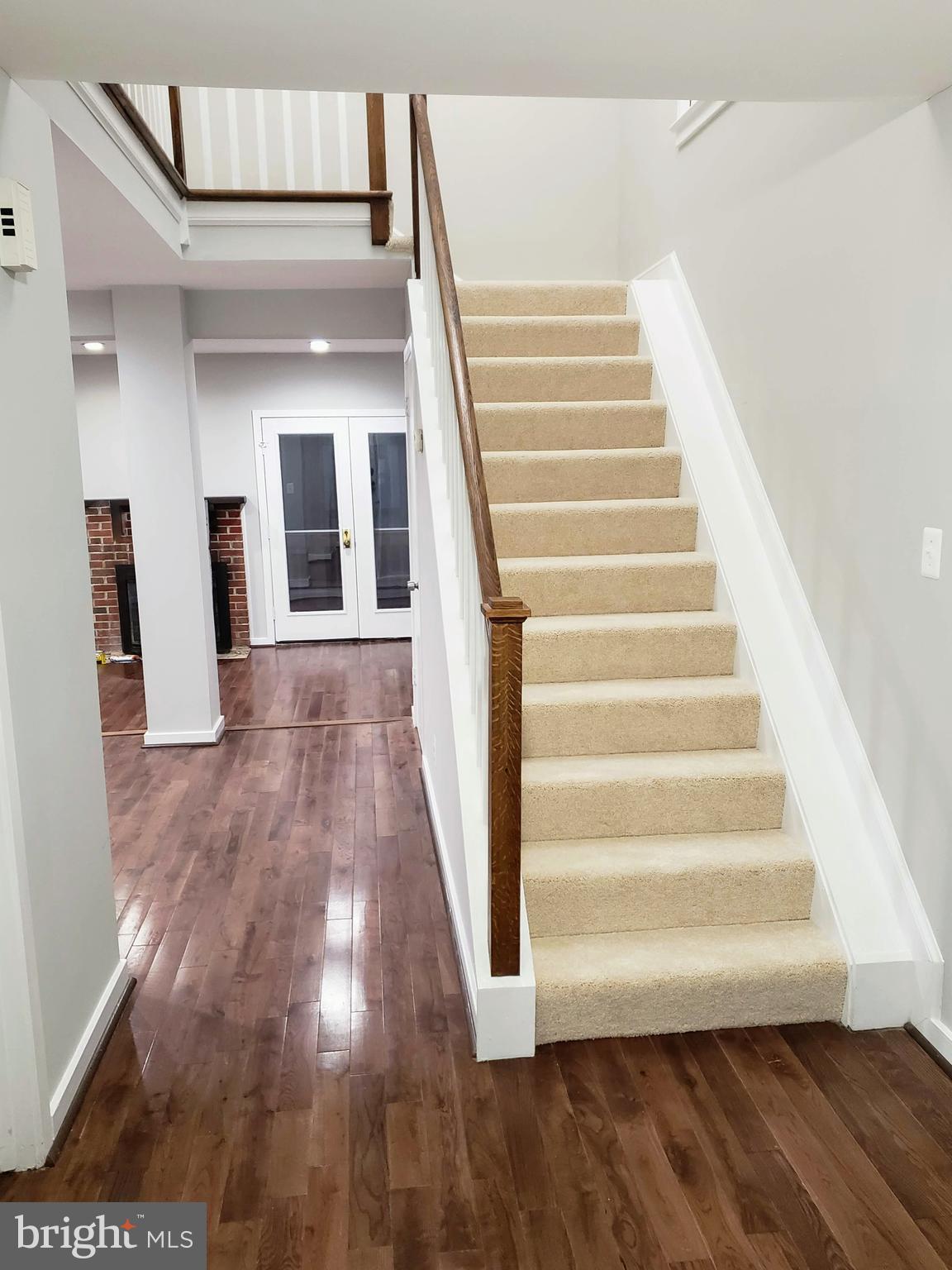 11430 Fairway Drive Reston, VA 20190 - Photo 2 of 38 Entrance Foyer