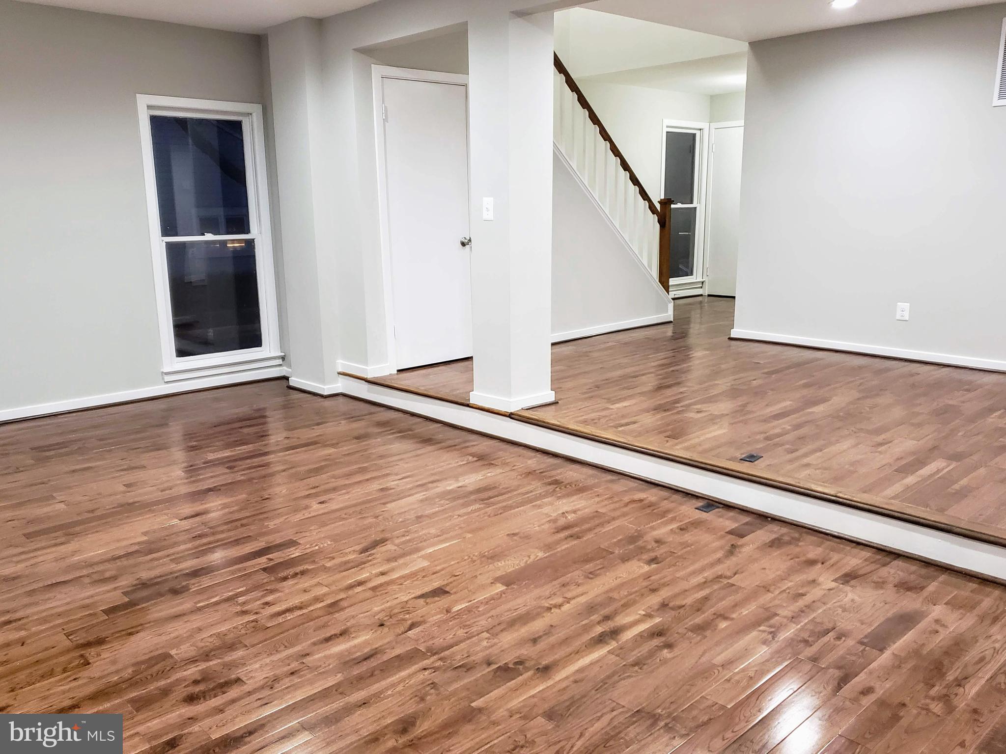 11430 Fairway Drive Reston, VA 20190 - Photo 5 of 38 Family Room