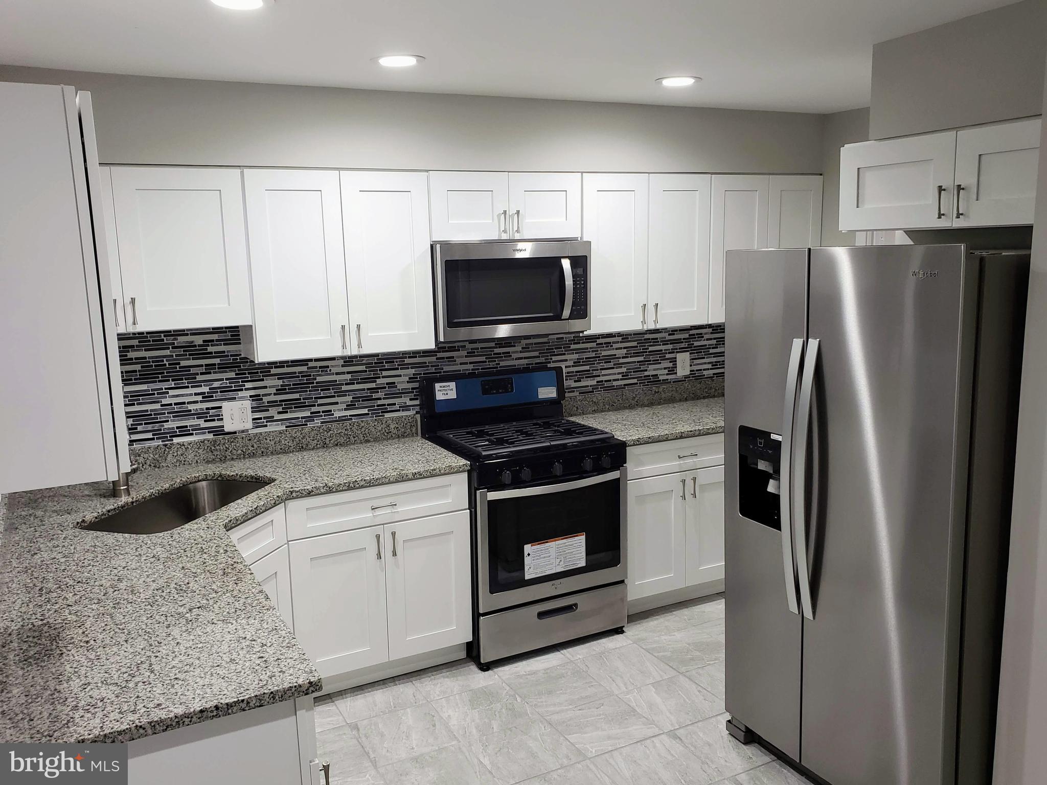 11430 Fairway Drive Reston, VA 20190 - Photo 8 of 38 Kitchen