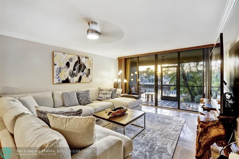 1100 Southeast 5th Ct Unit 3  