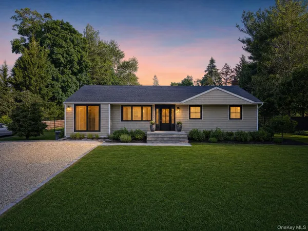 $999,999 | 148 Ketay Drive South, East Northport, NY 11731
