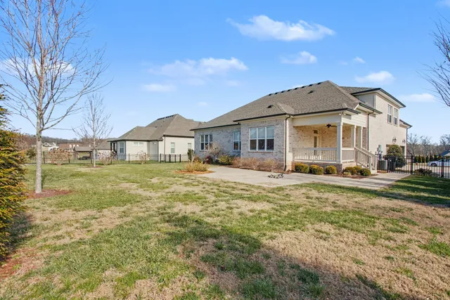 $845,000 | 1008 Pretender Way, Columbia, TN 38401