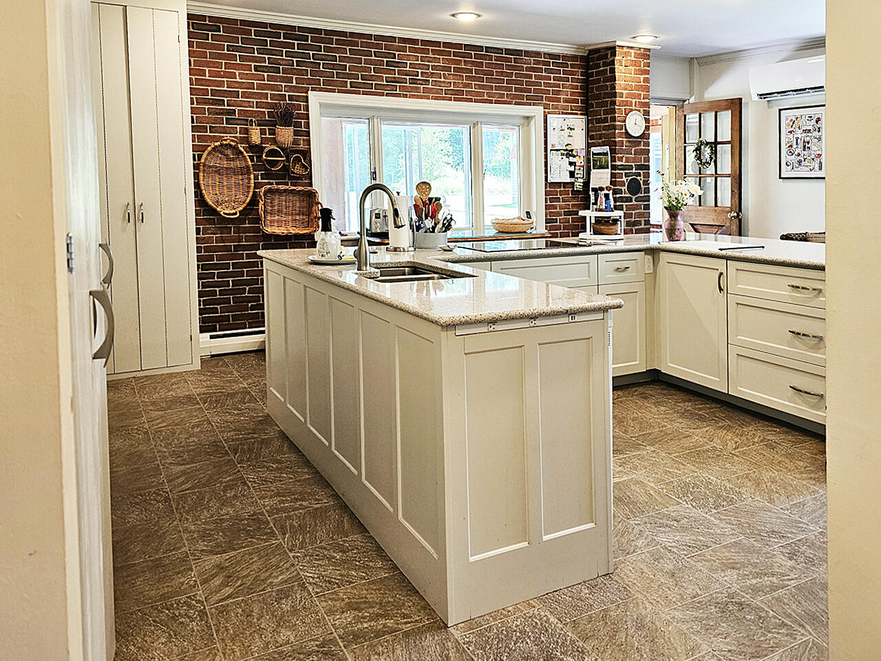5 Redonnett Mill Road Bristol, ME 04539 - Photo 17 of 56 1-Interior-61-1280