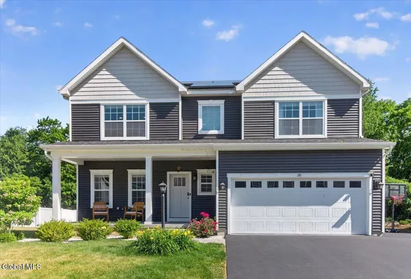 $650,000 | 38 Wyatts Circle, Rensselaer, NY 12144
