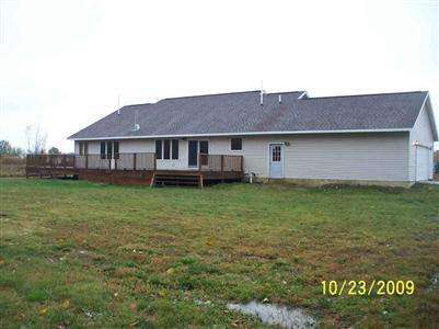 7262 Sheridan Road Flushing, MI 48433 - Photo 7 of 13 20242061-6.JPG