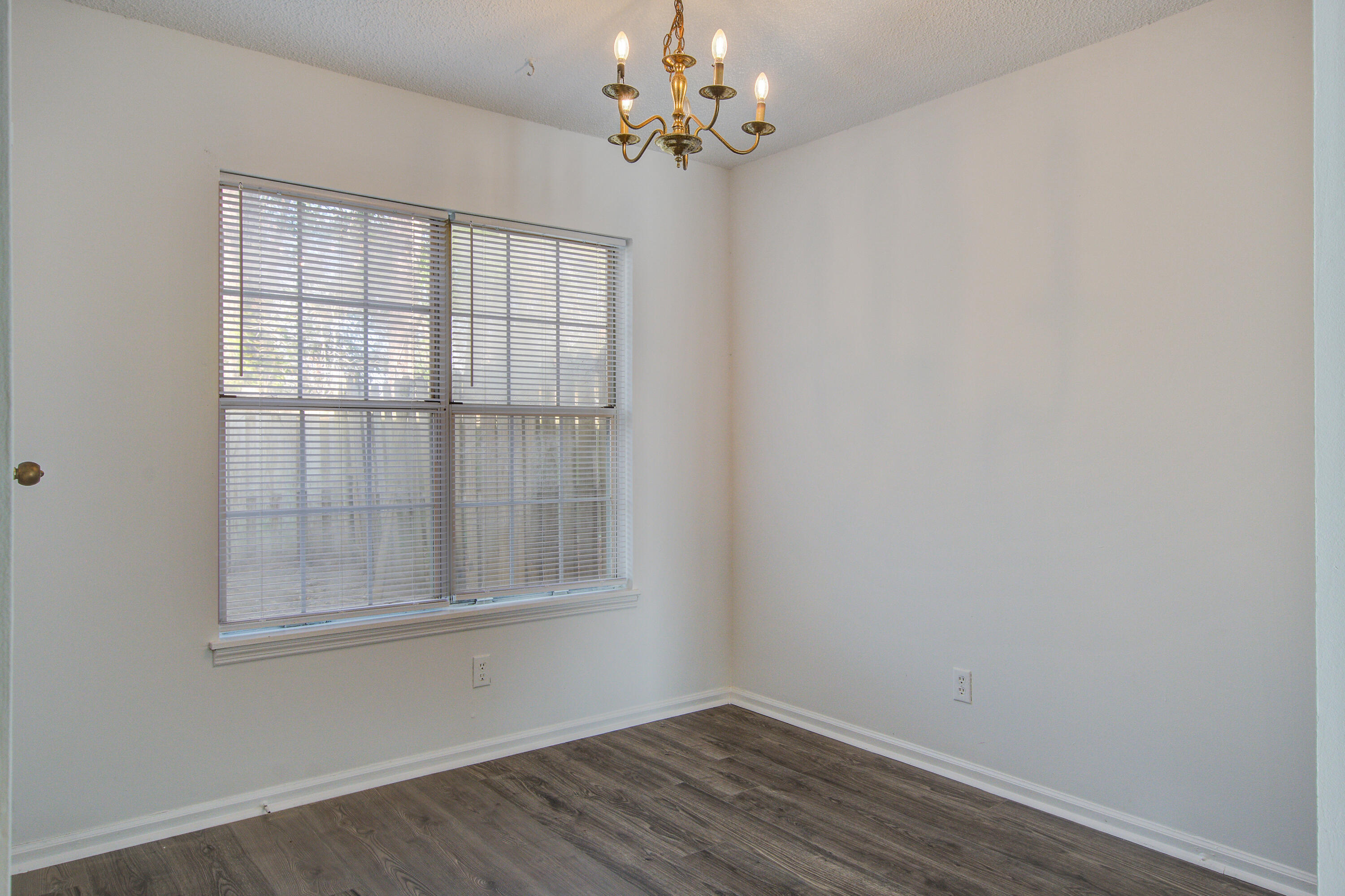 205 Weber Road, Unit B Summerville, SC 29483 - Photo 12 of 21 205b (12)