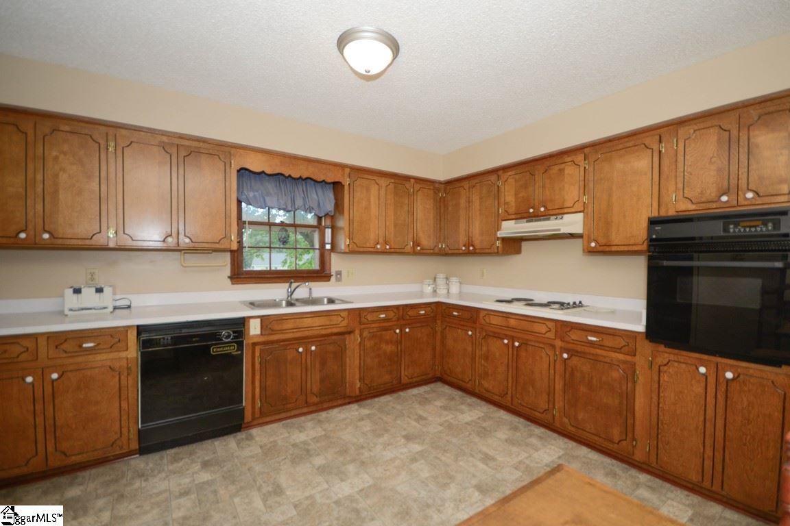 1197 Holly Springs Road Lyman, SC 29365 - Photo 11 of 22 Gallery Image 11