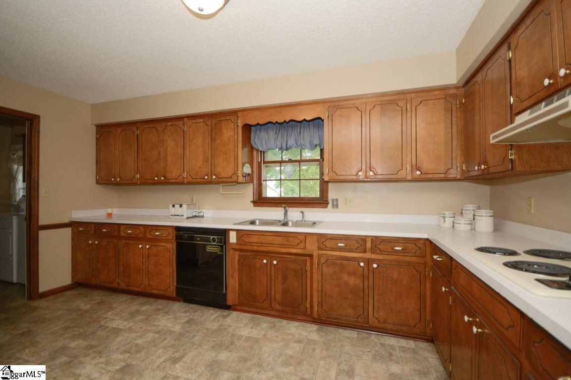 1197 Holly Springs Road Lyman, SC 29365 - Photo 10 of 22 Gallery Image 10