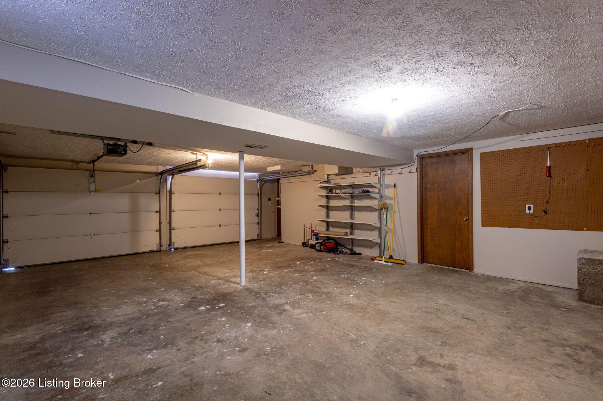7705 Tempsclair Road Louisville, KY 40220 - Photo 54 of 61 51-web-or-mls-4F0A5211