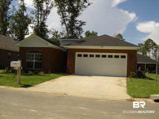 176 Mark Twain Loop Foley, AL 36535 - Photo 1 of 2 Main View
