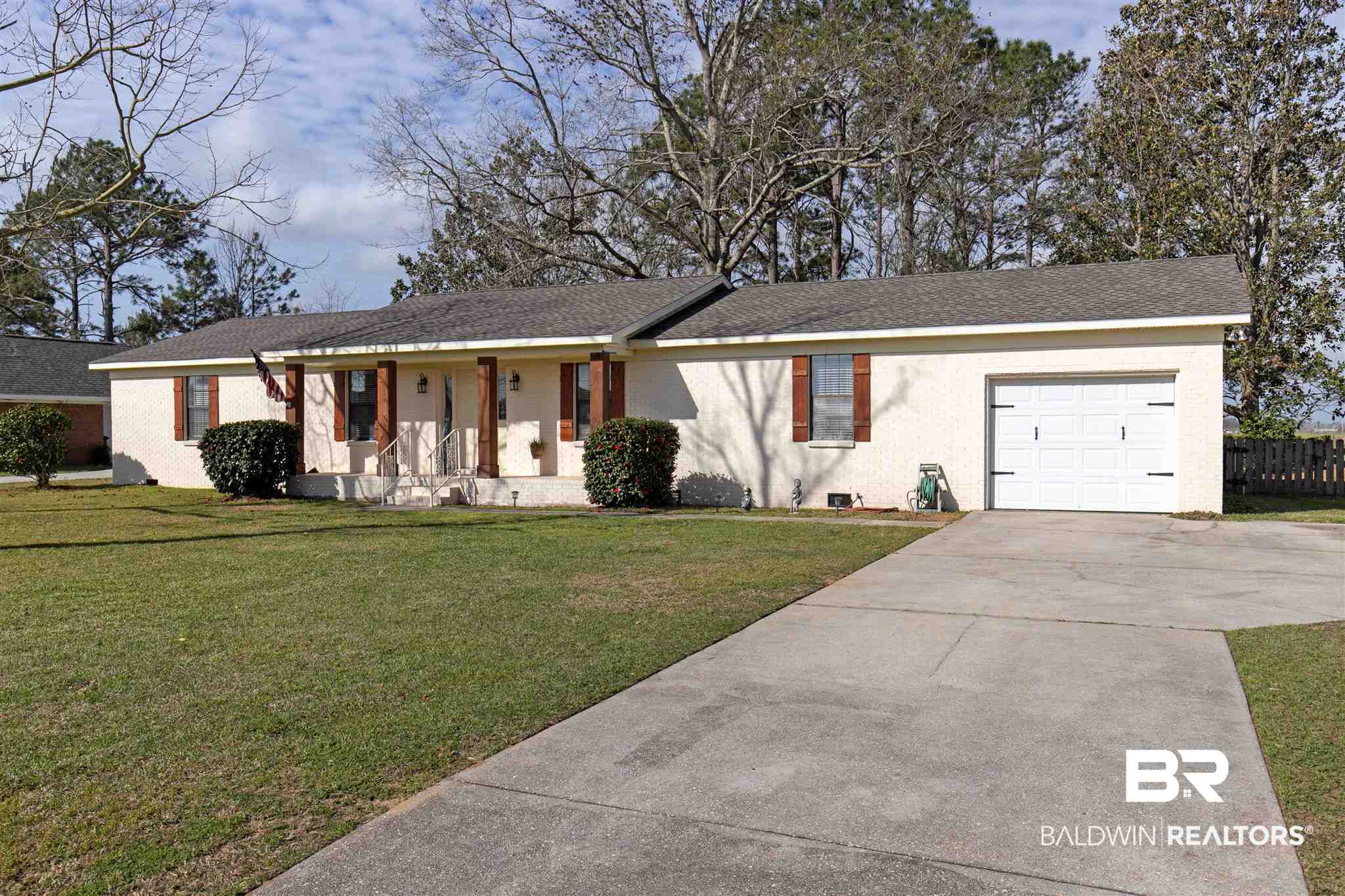 9845 Fairway Drive Foley, AL 36535 - Photo 2 of 30 Main View