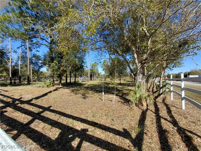 $90,000 | 621 Avenida Del Sur, Clewiston, FL 33440