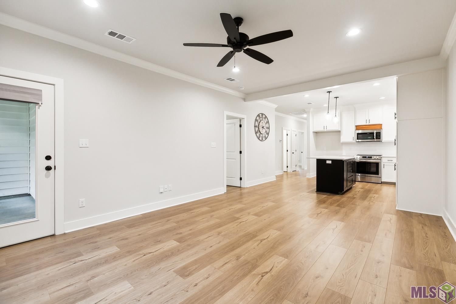 8739 Lockhart Road, Unit 3C Denham Springs, LA 70726 - Photo 4 of 13 Gallery Image 4