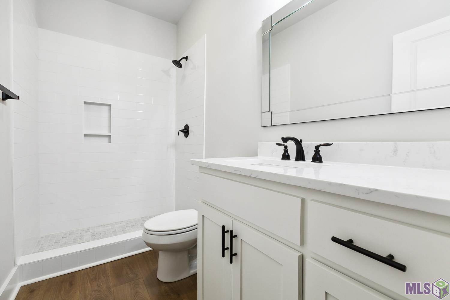 8739 Lockhart Road, Unit 3C Denham Springs, LA 70726 - Photo 10 of 13 Gallery Image 10