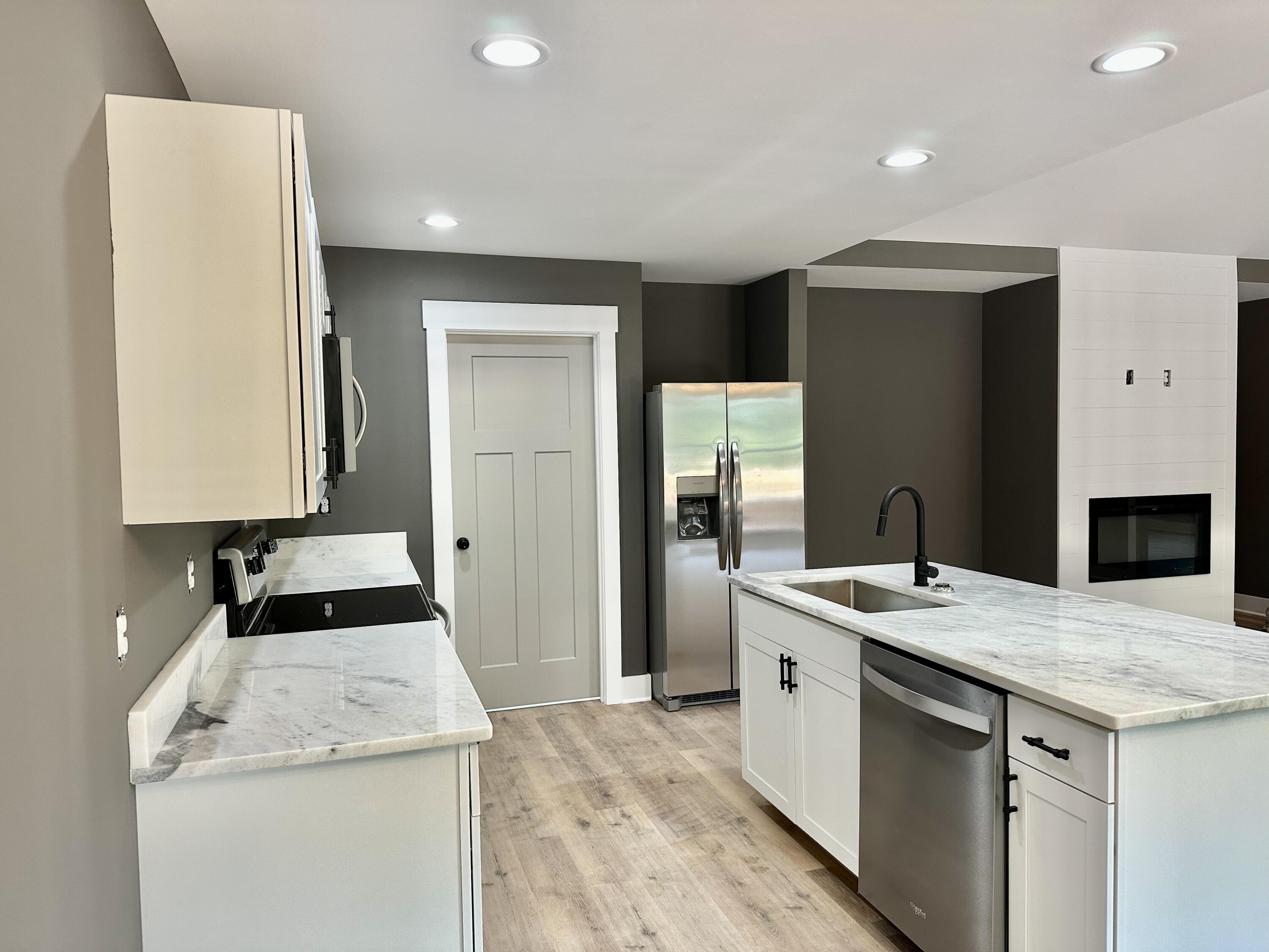 947 Bowman Road, Unit 1 Ringgold, GA 30736 - Photo 7 of 13 A1B0E3FD-DB68-4548-99E5-B0BAA669A99D