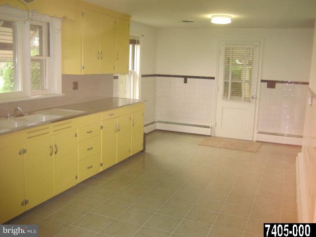 1441 Beck Mill Road Hanover, PA 17331 - Photo 6 of 13