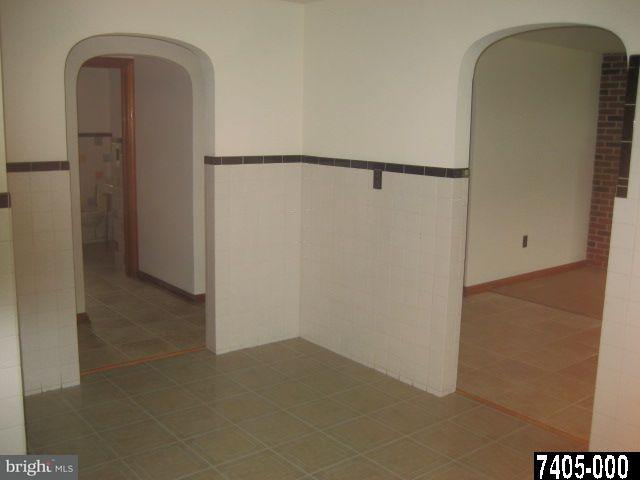 1441 Beck Mill Road Hanover, PA 17331 - Photo 7 of 13