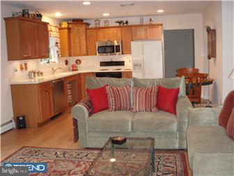 910 Rutledge Avenue Horsham, PA 19044 - Photo 4 of 12 Gallery Image 4