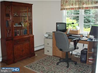 910 Rutledge Avenue Horsham, PA 19044 - Photo 8 of 12 Gallery Image 8