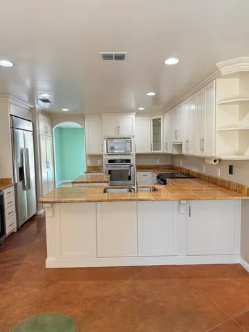 $2,600 | 255 Ridge Lake Road, Crestview, FL 32536