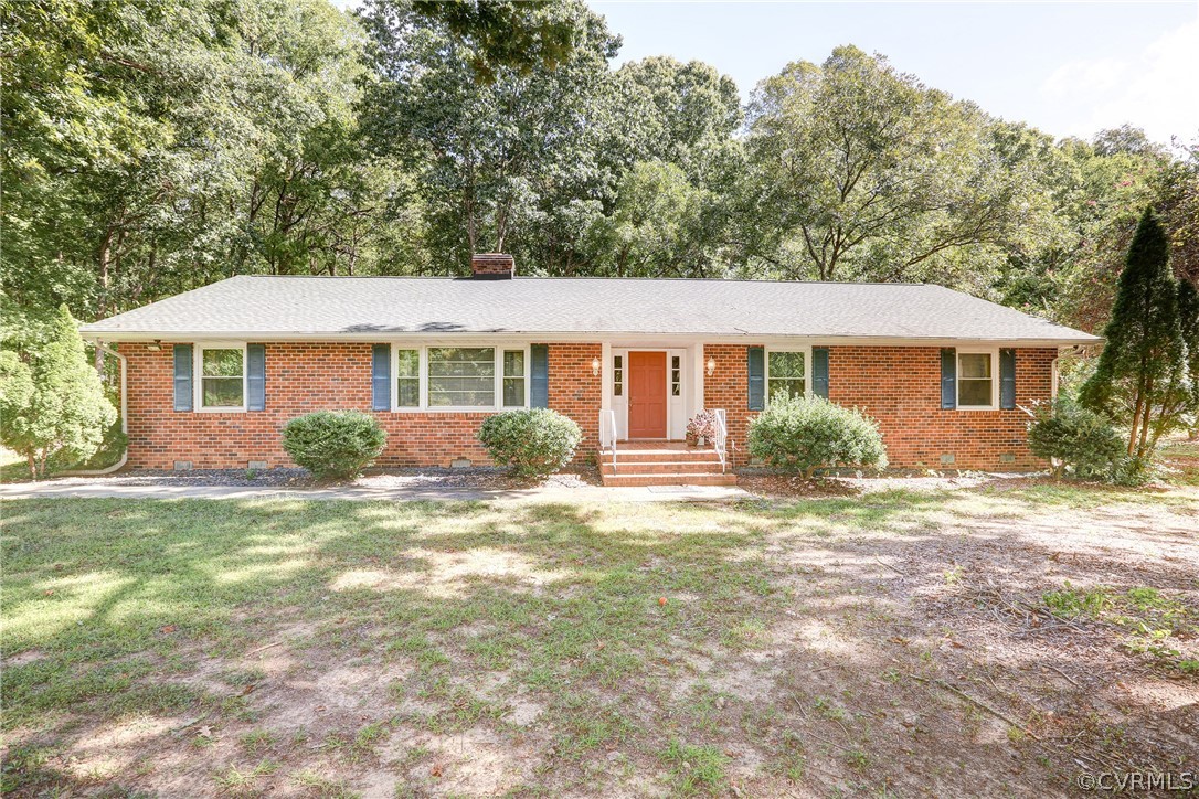 7401 Old Roxbury Road Quinton, VA 23141 - Photo 1 of 32 Welcome to 7401 Old Roxbury Road