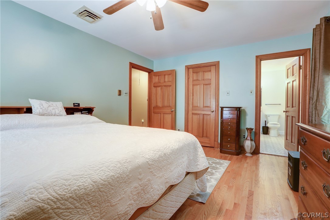 7401 Old Roxbury Road Quinton, VA 23141 - Photo 11 of 32 Hardwood Floors, Walk In Closet, and Private Bath