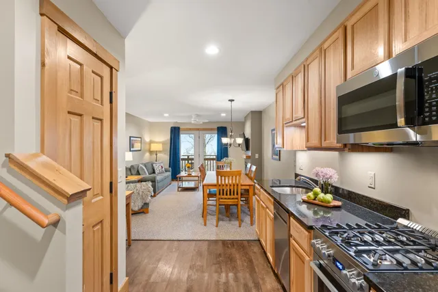 $490,000 | 196 Stateside Road, Unit 4783, Jay, VT 05859