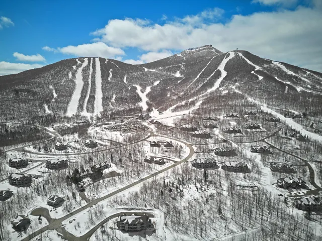 $490,000 | 196 Stateside Road, Unit 4783, Jay, VT 05859