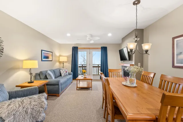 $490,000 | 196 Stateside Road, Unit 4783, Jay, VT 05859