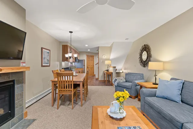 $490,000 | 196 Stateside Road, Unit 4783, Jay, VT 05859