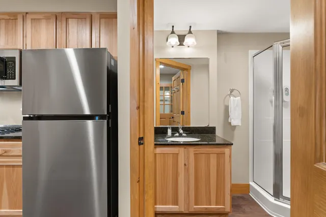 $490,000 | 196 Stateside Road, Unit 4783, Jay, VT 05859