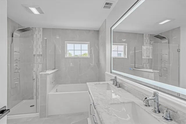 $2,290,000 | 61 Slope Avenue, South Kingstown, RI 02879