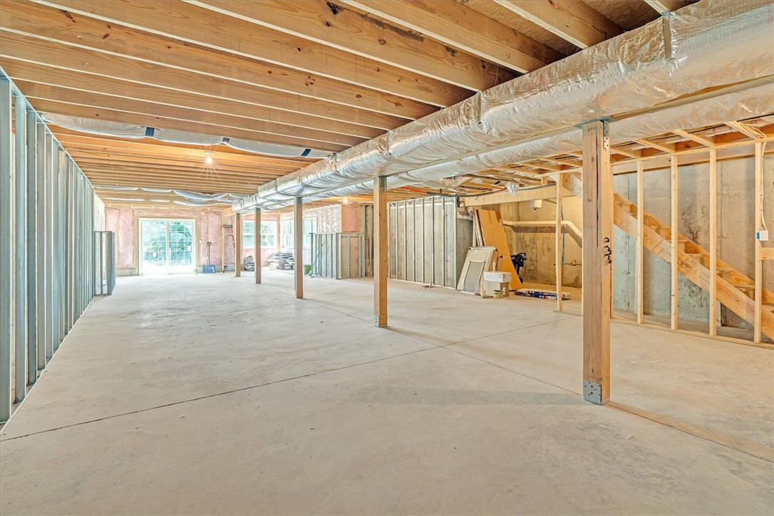 61 Slope Avenue South Kingstown, RI 02879 - Photo 37 of 48