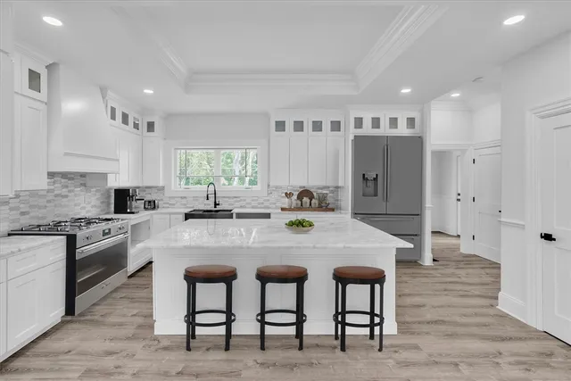 $2,290,000 | 61 Slope Avenue, South Kingstown, RI 02879