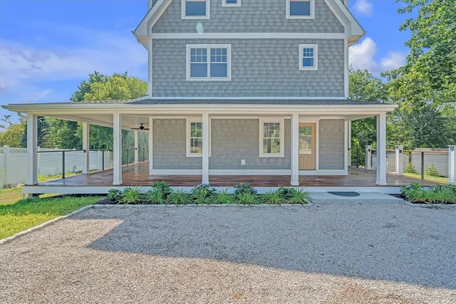 $2,290,000 | 61 Slope Avenue, South Kingstown, RI 02879