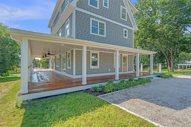 $2,290,000 | 61 Slope Avenue, South Kingstown, RI 02879