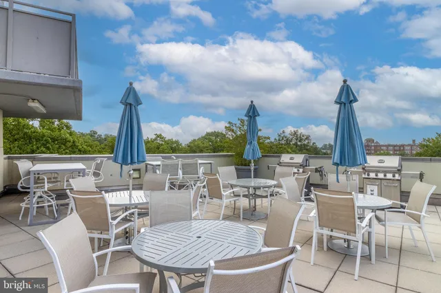 $425,000 | 3883 Connecticut Avenue Northwest, Unit 303, Washington, DC 20008