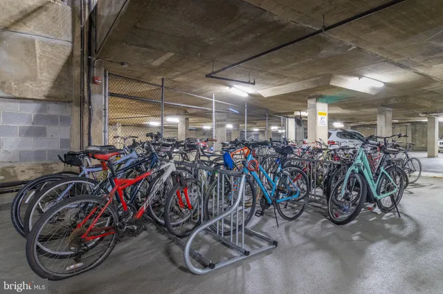 $425,000 | 3883 Connecticut Avenue Northwest, Unit 303, Washington, DC 20008