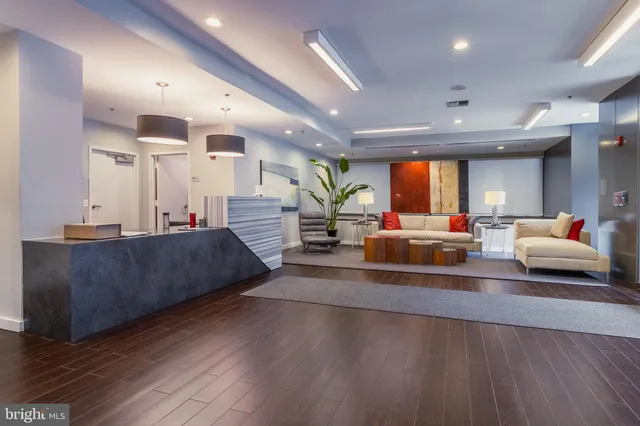 $425,000 | 3883 Connecticut Avenue Northwest, Unit 303, Washington, DC 20008