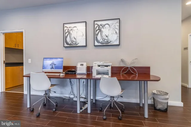 $425,000 | 3883 Connecticut Avenue Northwest, Unit 303, Washington, DC 20008