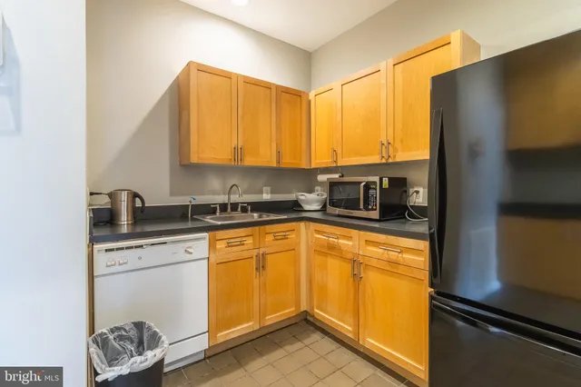 $425,000 | 3883 Connecticut Avenue Northwest, Unit 303, Washington, DC 20008