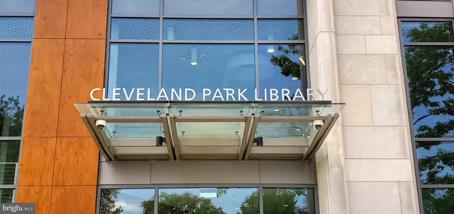 $425,000 | 3883 Connecticut Avenue Northwest, Unit 303, Washington, DC 20008