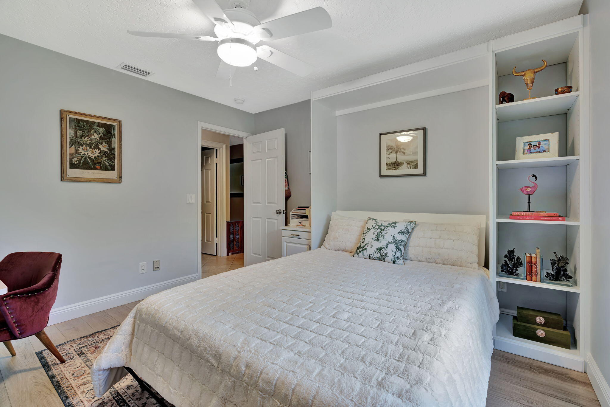 19570 Trails End Terrace Jupiter, FL 33458 - Photo 33 of 60 4th BR-Murphy Bed